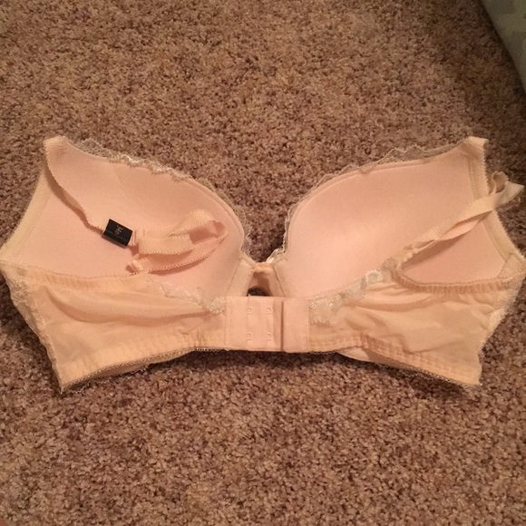 Victoria’s Secret Dream Angels Valentines Bra - Picture 4 of 5